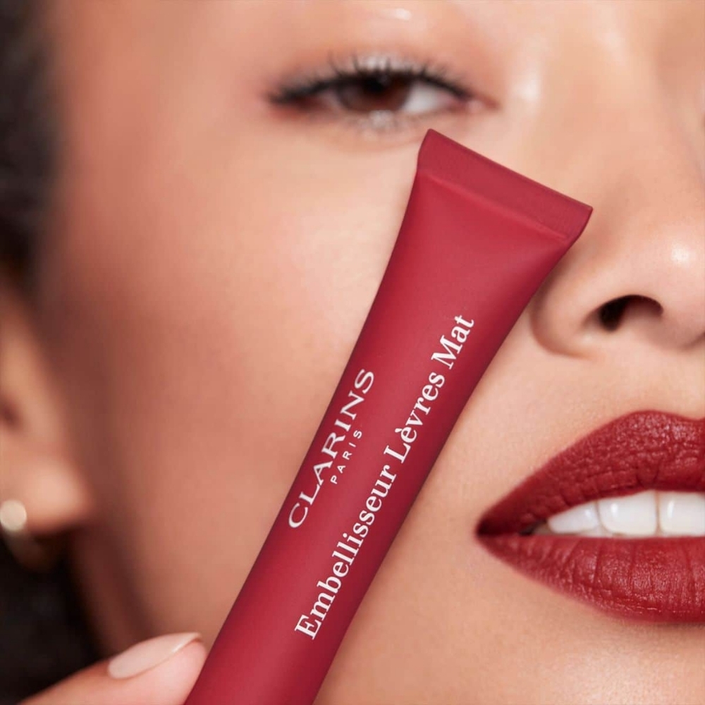 Clarins 03 Velvet Lip Perfector Velvet Red